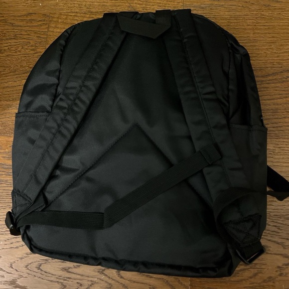 Playboy brand - The Rabbitpack backpack and optional patch bundle - Picture 3 of 4